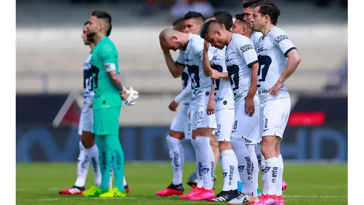Álvaro Morales se burló de la derrota de Pumas.