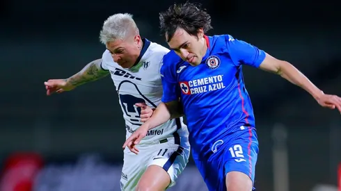 Pumas UNAM y Cruz Azul se enfrentan por el Guardianes 2021.