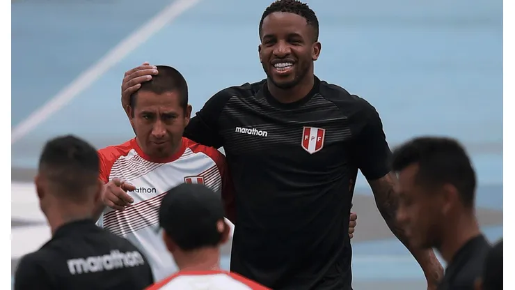 Jefferson Farfán jugó contra Brasil las eliminatorias rumbo a Qatar 2022.