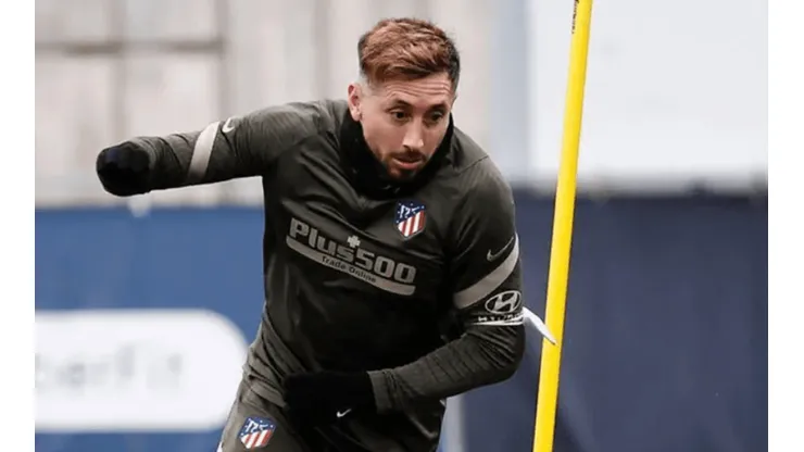 Falleció la madre de Héctor Herrera.
