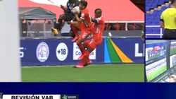 Otra vez el VAR: le anularon un gol al América de Cali por una mano previa