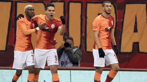 Clases de definición por 'El Tigre': doblete de Falcao con el Galatasaray