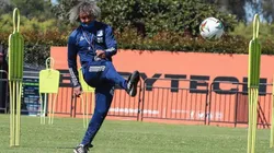 ¿El refuerzo que necesitaba Millos? Alberto Gamero y su magia con el balón