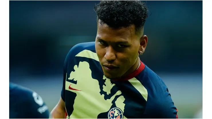 Roger Martínez, América