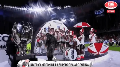 A Gallardo lo bañaron en cerveza y después se vengó con un jugador de River