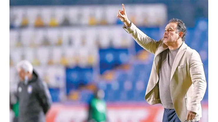 Juan Reynoso también dirigió al Club Puebla.