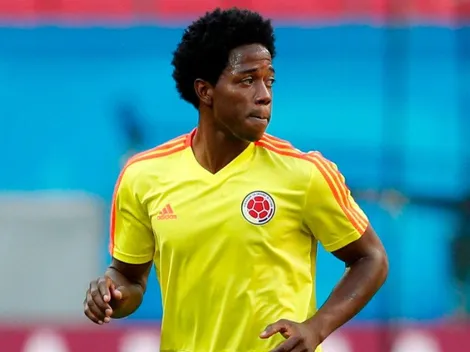 Watford hizo oficial la contratación de Carlos 'la Roca' Sánchez'