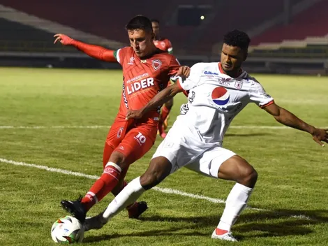 Lo piden a gritos: equipo grande de Perú quiere a Aldair Rodríguez