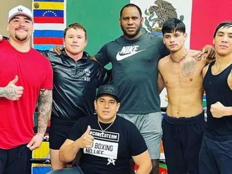 El Canelo Team le hizo un guiño a Conor McGregor