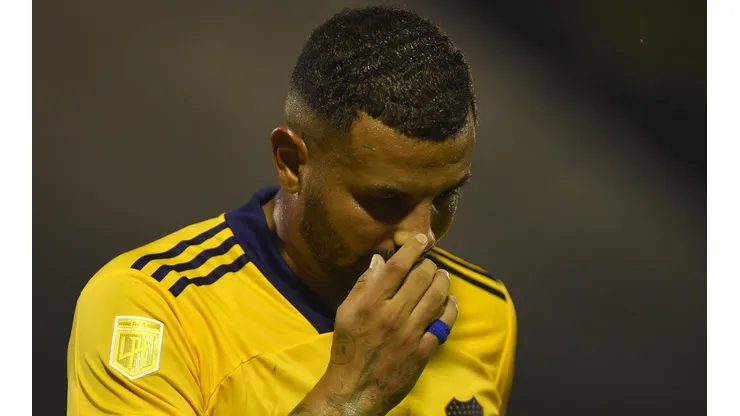 Edwin Cardona, mediocampista colombiano de Boca Juniors.