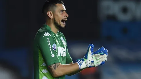 Buenas noticias para Racing: Arias sería titular esta noche ante River