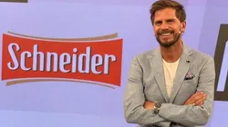 Vignolo y un tuit reclamando que no lo llamaron para Fútbol para Todos