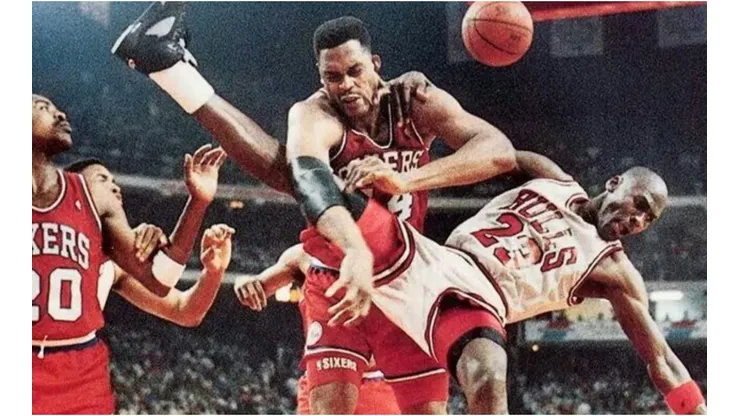 Rick Mahorn y Michael Jordan