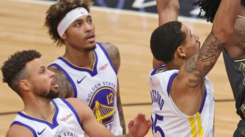 Stephen Kerry, Kelly Oubre Jr. y Juan Toscano