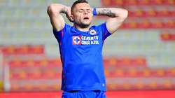 José de Jesús Corona le aplicó un castigo interno a Jonathan Rodríguez