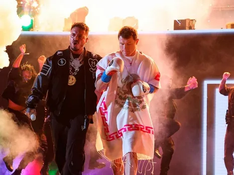 Épico show de J Balvin en la salida de Canelo Álvarez vs Avni Yildirim
