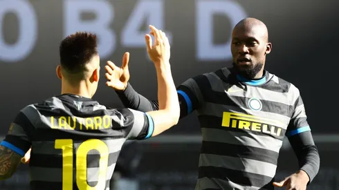 De la mano de Lukaku y Lautaro, Inter le ganó a Genoa y es más puntero que nunca