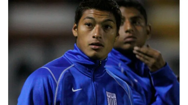 Antony Mamani llegó a ser el tercer arquero de Alianza Lima la temporada 2011.