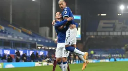 James Rodríguez y Richarlison juntos en el Everton.