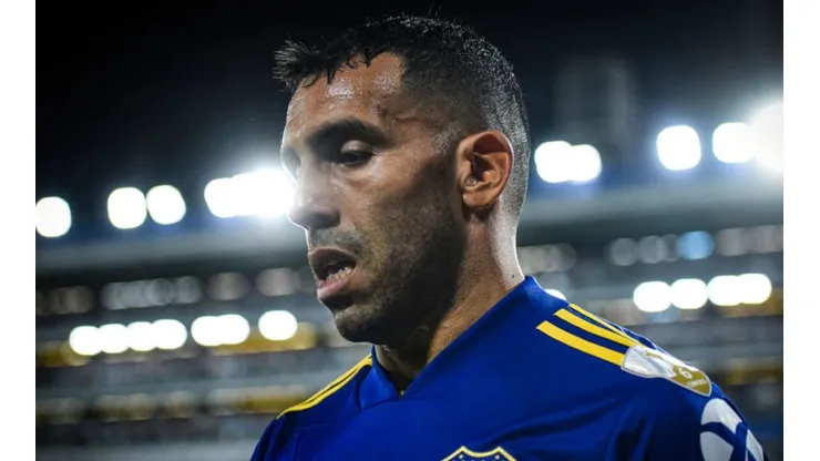 Tras el fallecimiento de su padre, Tevez volvería el lunes a entrenar con Boca