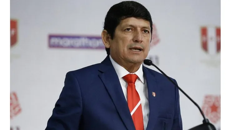 Agustín Lozano reemplazó a Edwin Oviedo en la FPF.