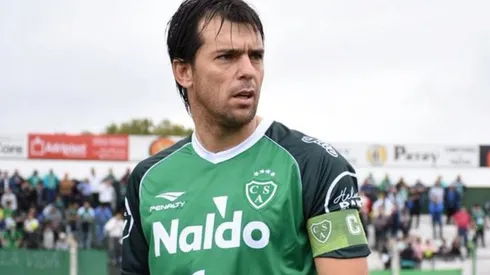 Un jugador de Sarmiento hizo enojar a los de Boca y se ganó a los de River