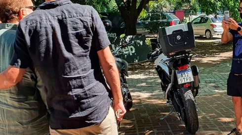 Épico momento: le pidió a Ponzio que le saque una foto sin saber quién era