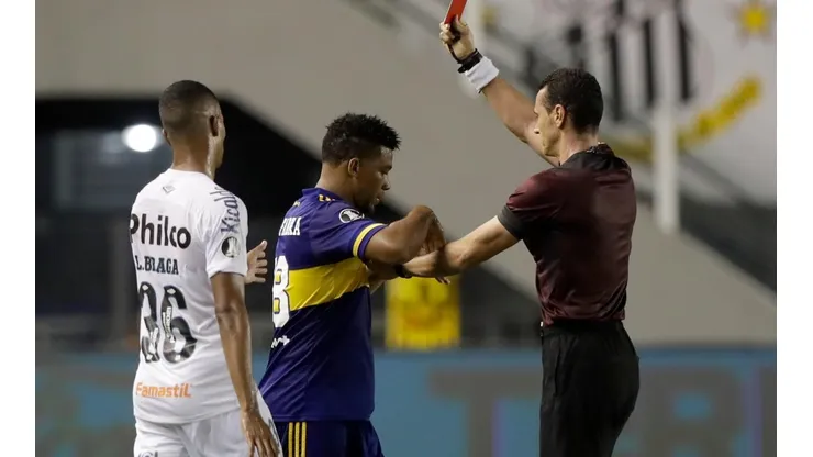 Problemas para Russo: a Fabra lo suspendieron por tres partidos en la Libertadores