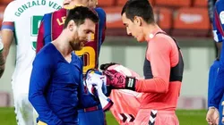 El tuit del arquero que cambió la camiseta con Messi: "Me sorprendió, pero..."