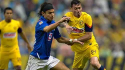 Jerry Flores durante la final de 2013 entre Cruz Azul y América.