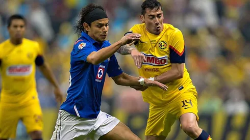 Jerry Flores durante la final de 2013 entre Cruz Azul y América.