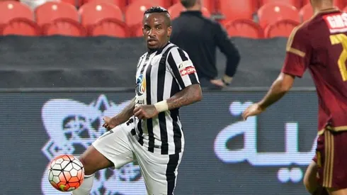 Jefferson Farfán jugó en el Al Jazira de Emiratos Árabes.