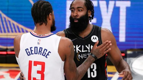 Paul George y James Harden (Foto: Getty)