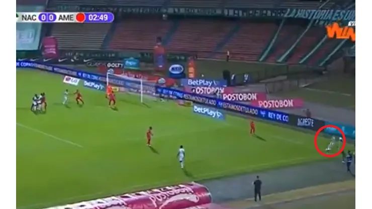 Era el gol del año: Jarlan intentó un olímpico por el primer palo y faltó poco