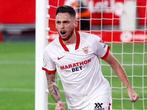 Liverpool va con todo por Ocampos e incluiría un jugador en la oferta