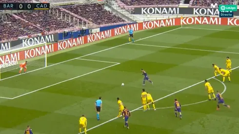 Foto del penal de Lionel Messi.