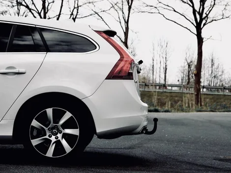 9 beneficios de conducir un auto híbrido