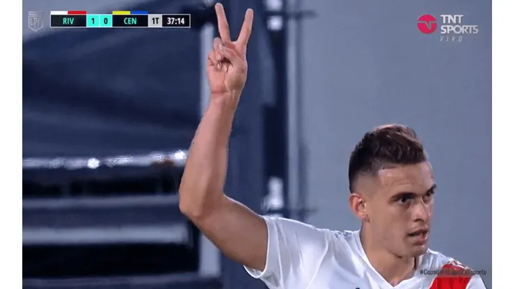 El festejo de Rafael Santos Borré.