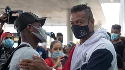 En medio de lágrimas Fredy Guarín recibió a Felipe Román en el aeropuerto