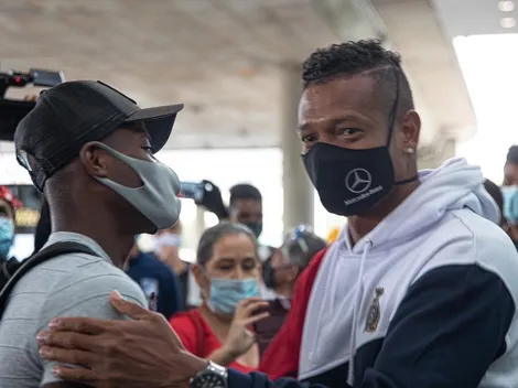 En medio de lágrimas Fredy Guarín recibió a Felipe Román en el aeropuerto