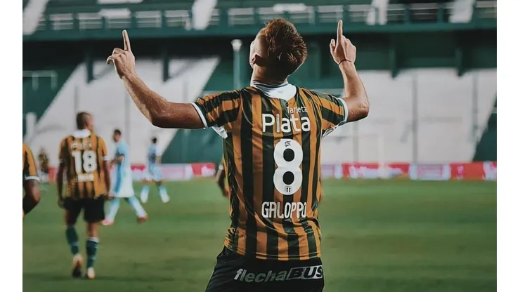 Giuliano Galoppo, la gran figura del partido.
