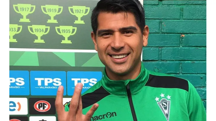 Enzo Gutiérrez hizo gran parte de su carrera en el fútbol chileno.