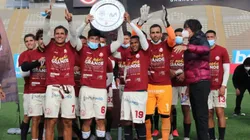 Universitario sigue buscando al reemplazante de Jonathan Dos Santos.