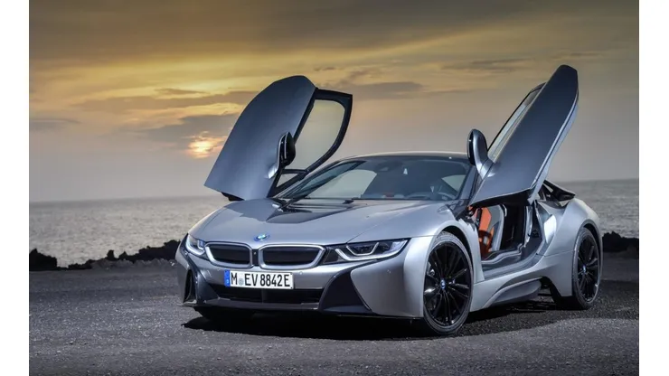 Cuál es el precio y nuevas funciones del BMW i8