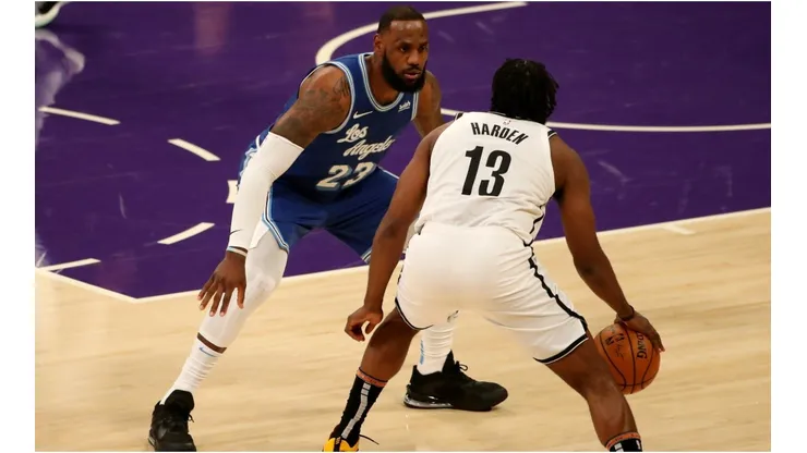 LeBron James y James Harden: Cara a cara (Foto: Getty)