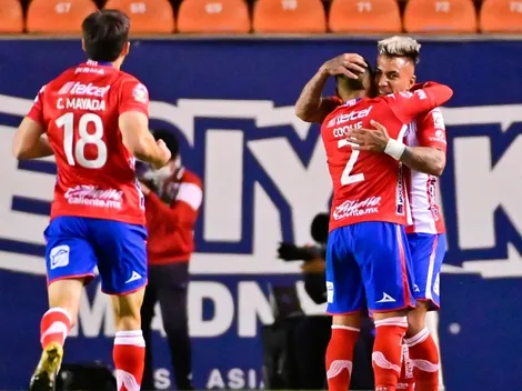 Gracias a Nicolás Ibáñez, Atlético de San Luis le quitó el invicto a Santos Laguna