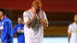 Carlos Salcedo se volvió a burlar de Cruz Azul, pese a la derrota de Tigres.