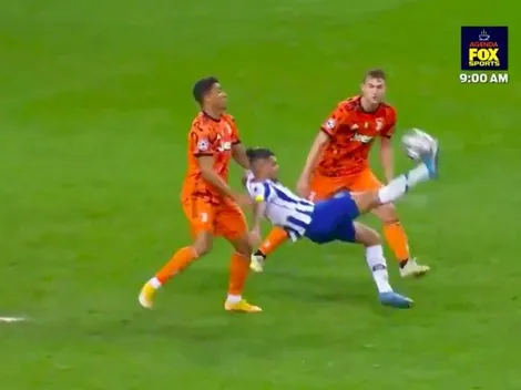 Tecatito estuvo al borde de hacer un golazo de chilena