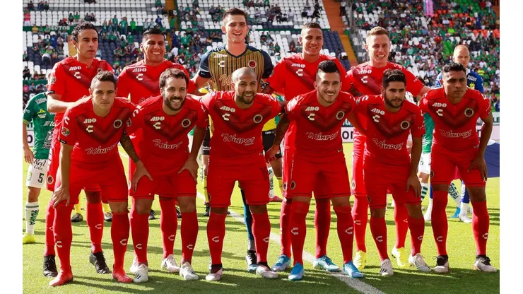 Los problemas no paran para los Tiburones Rojos.