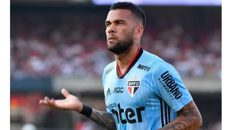 Los problemas de San Pablo con sus propios jugadores por el sueldo que le paga a Dani Alves